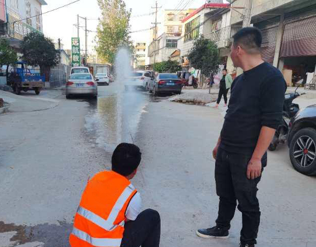 ������ȫ���R(sh��)Ԕ��ƪ�������(z��i)̎��